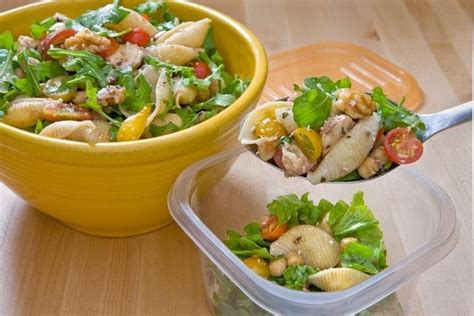 Pasta Salad with Chickpeas, Walnuts and Arugula - California Walnuts