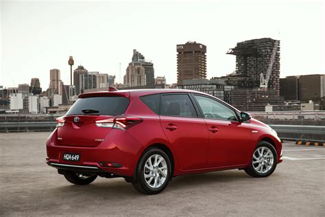 Australia’s New Toyota Corolla Hybrid Has A Driving Range Of Over 1,000 ...