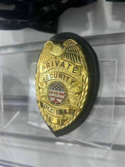 SECURITY BADGE DELUXE