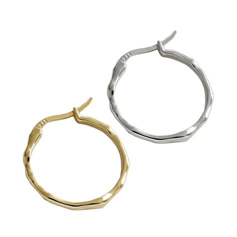 Ultimate Guide Choosing Perfect Hoop Earrings: From Size to Style