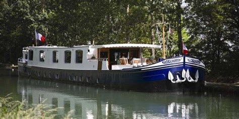 How River Cruises & Barge Cruises Differ