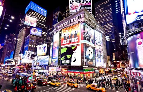 New York City: Alle Broadway-Shows 2019 - Theaterstücke und Musicals