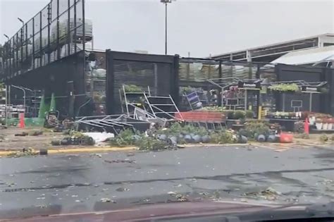 At least 5 injured after powerful tornado rips through Pennsylvania