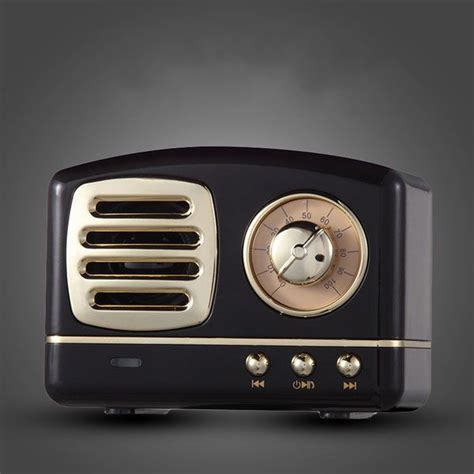 Rock around the clock tonight! Our Retro Radio Bluetooth Speaker has a cool ‘50’s look with real ...