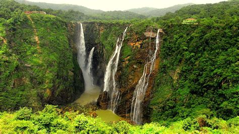 Top 10 Waterfalls in Karnataka that You Must Visit for a Breathtaking ...