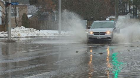 Thousands face power outages, flooding as heavy rains wallop New Brunswick | CBC News