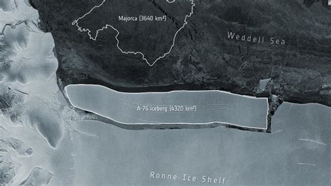 World's largest iceberg breaks off from Antarctica - Rifnote