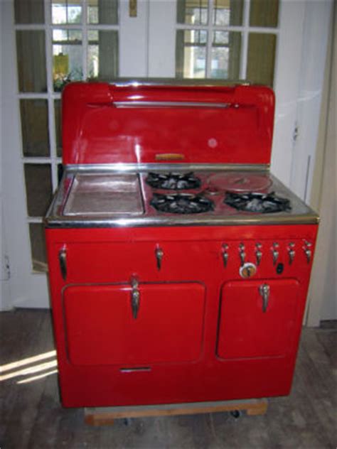 Chambers Stove model 90-C in Red -- Antique Price Guide Details Page