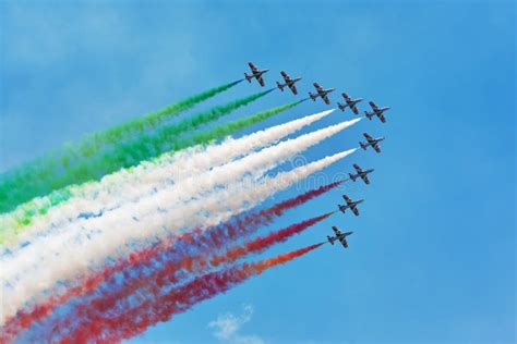 Frecce Tricolori planes editorial photo. Image of teamwork - 50442521