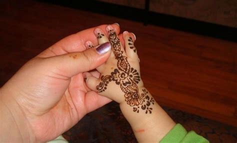 Kids mehndi designs for eid 2013 - kids mehndi for hands