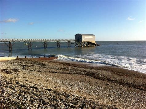 The RNLI station at Selsey East Beach in West Sussex, UK. | England ...