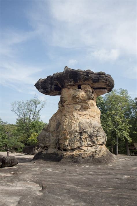 THAILAND ISAN UDON THANI PHU PHRA BAT NARIONAL PARK Editorial Stock Photo - Image of formation ...