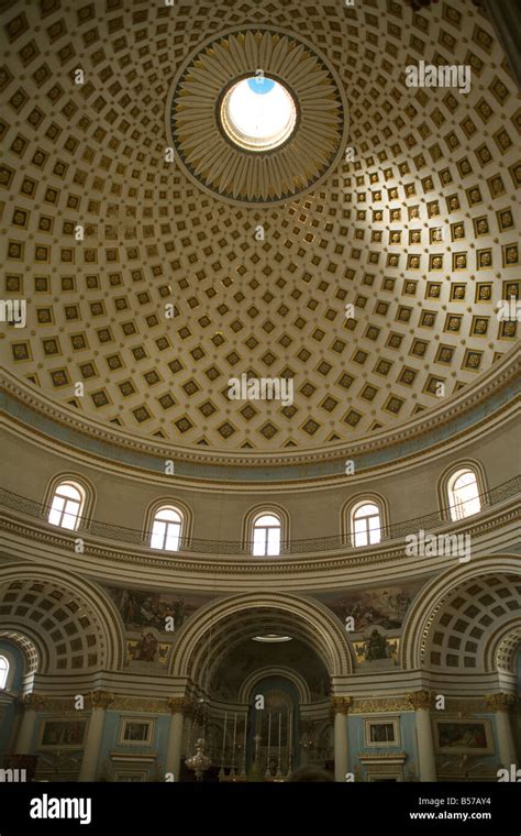 Malta Mosta dome interior Stock Photo - Alamy