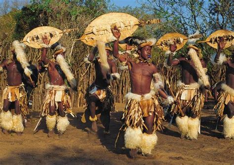 Pin by adalheis on Teller's Tales ~ Ashaamba | African culture, African dance, Traditional dance