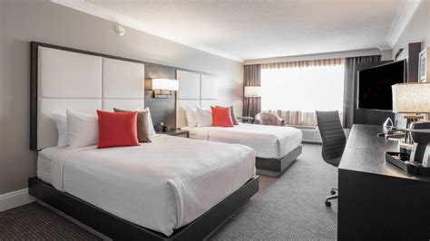 Crowne Plaza Moncton Downtown Hotel | Moncton, New Brunswick - Frontier Canada