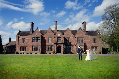 Wrenbury Hall, Nantwich, Cheshire - Wrenbury Hall, an idyllic, family-run, 16th Century country ...