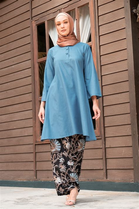 Klasik Baju Kurung Tradisional Melayu : 10 Jenis Baju Kurung Tradisional Di Malaysia Warisan ...