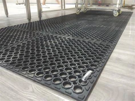 Heavy Duty Holes Drainage Mat Non-slip Anti-fatigue Floor Mats 100% Nbr Rubber Kitchen Floor ...