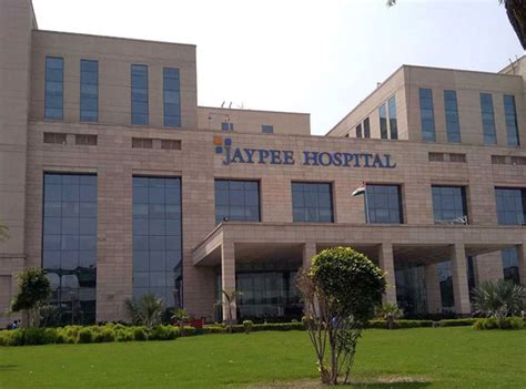 Jaypee Hospital, Noida | View Doctors List | Safartibbi