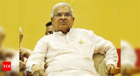 Mangubhai Patel sworn in as 30th governor of Madhya Pradesh | Bhopal News - Times of India