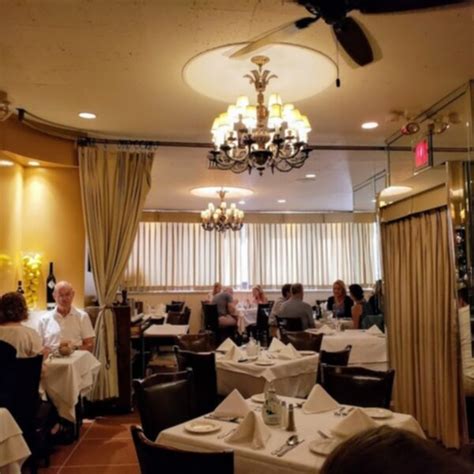 Patsy's Italian Restaurant, New York, NY, Seen On Food Paradise