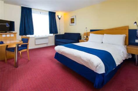 Holiday Inn Express BRADFORD CITY CENTRE Hotel (Bradford) from £41 | lastminute.com