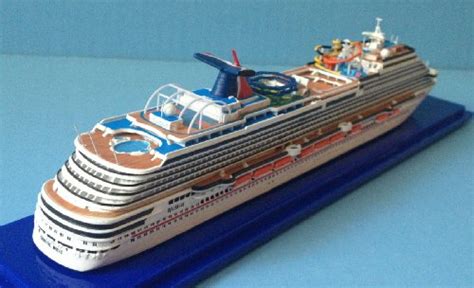 Carnival Magic Cruise Ship Model in 1:1250 Scale, Collector's Series: Buy Online in UAE at ...