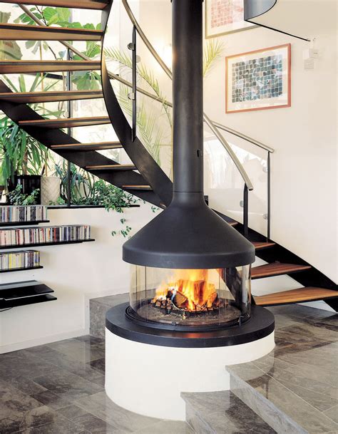 Meijifocus by Focus Fires gives you 360 degrees to view your modern wood fireplace. Designed and ...