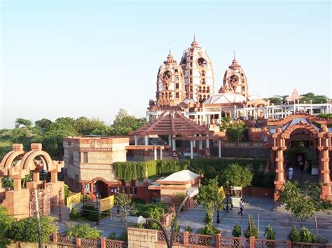 ISKCON Temple in Delhi - Aarti Timings, Nearest Metro Station and Location - India