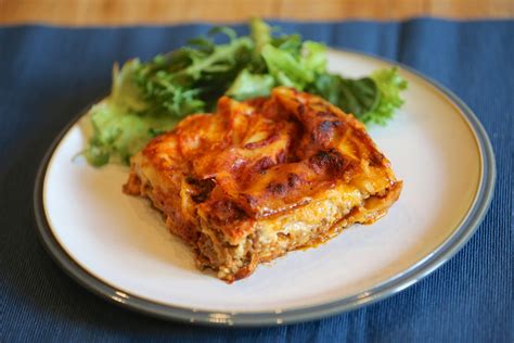 Lasagna Bolognese – All About the Cooks