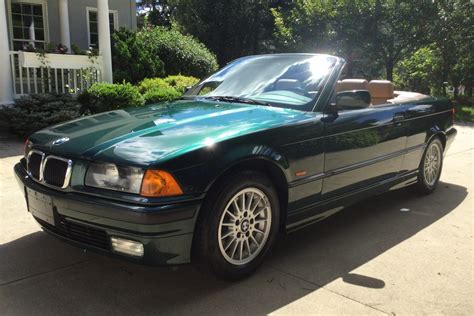 No Reserve: 1999 BMW 323i Convertible 5-Speed for sale on BaT Auctions - sold for $13,000 on ...