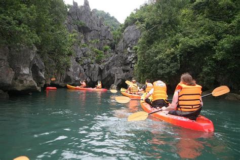 3-Day Cruise Relaxing and Kayaking on Halong Bay from Hanoi 2022