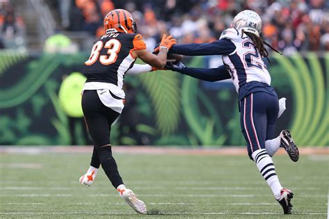 Bengals open as early favorite vs. Patriots in Week 16