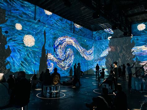 Experiencing SF’s Van Gogh Immersive Exhibit – Hannah on Horizon