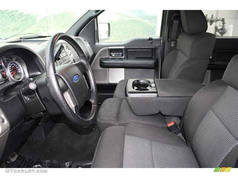 2006 Ford f150 custom interior