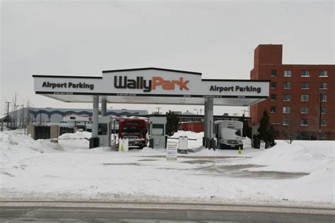 Eyes on Milwaukee: WallyPark’s Closing Is County’s Gain » Urban Milwaukee