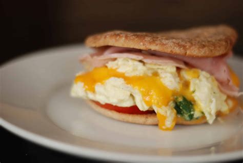 Breakfast Sandwich Recipe - 4 Points - LaaLoosh