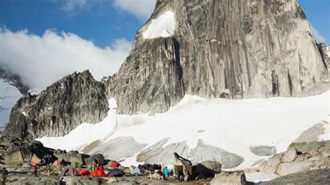 Hiking & Heli-hiking in Golden | Tourism Golden, BC, Canada