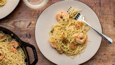 Shrimp And Scallop Scampi Recipe