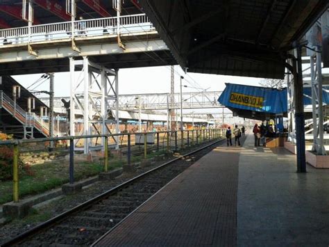 Dhanbad Railway Station. - Dhanbad