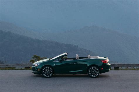 2018 Buick Cascada Adds Three New Colors, New Package Configurations | Automobile Magazine