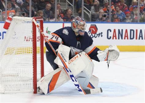 Where Does Oilers' Stuart Skinner Rank Among Under-25 Goalies? - The Hockey Writers - - NHL News ...