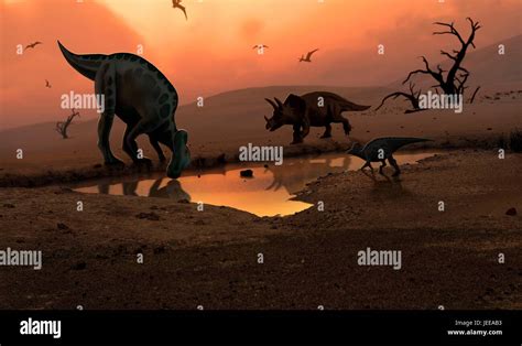 Dinosaurs extinction asteroid hi-res stock photography and images - Alamy