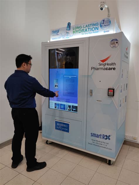 First Smart Vending Machine at SNEC launched! | SmartRx