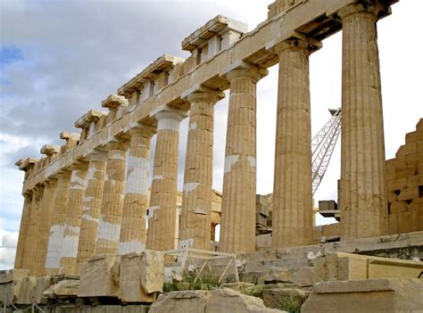 Premium Photo | Parthenon ancient greek temple under the restoration works on hilltop of ...