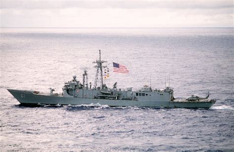 USS Ingraham (FFG 61) | Us navy ships, Navy ships, United states navy