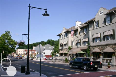 Downtown Bernardsville - Bosenberg & Co.