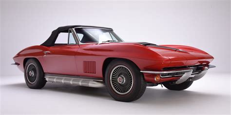 Newport Car Museum | 1967 Corvette Stingray 427/435