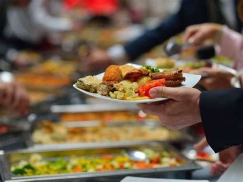 Food Buffet Etiquette & Health Tips {Good To Know} - Gr8 Travel Tips