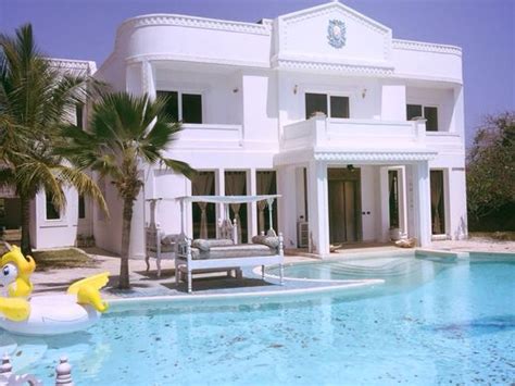 Luxury Homes Kenya for sale - Prestigious Villas and Apartments in Kenya | LuxuryEstate.com